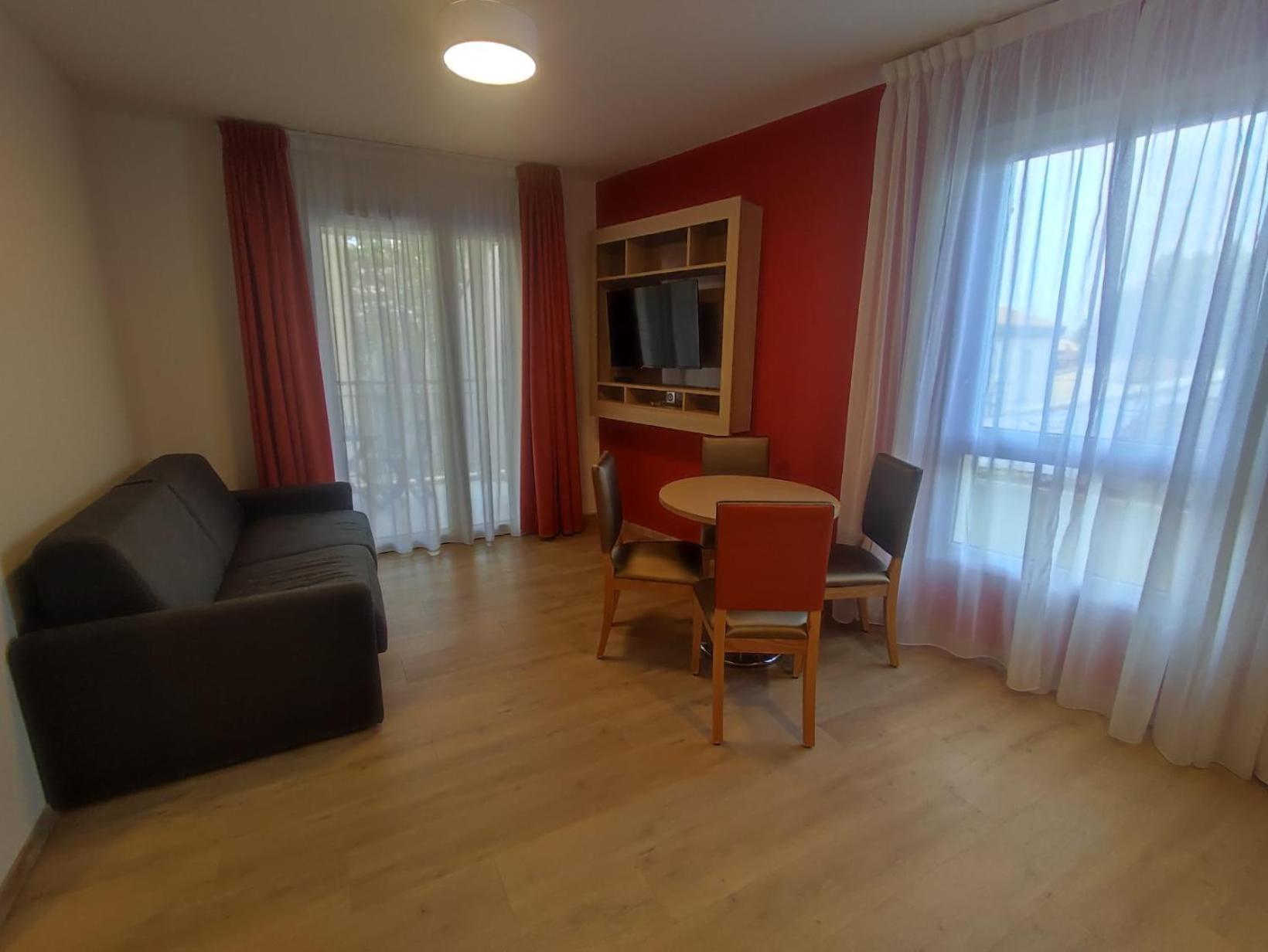 Aparthotel Zenao Fréjus Zewnętrze zdjęcie